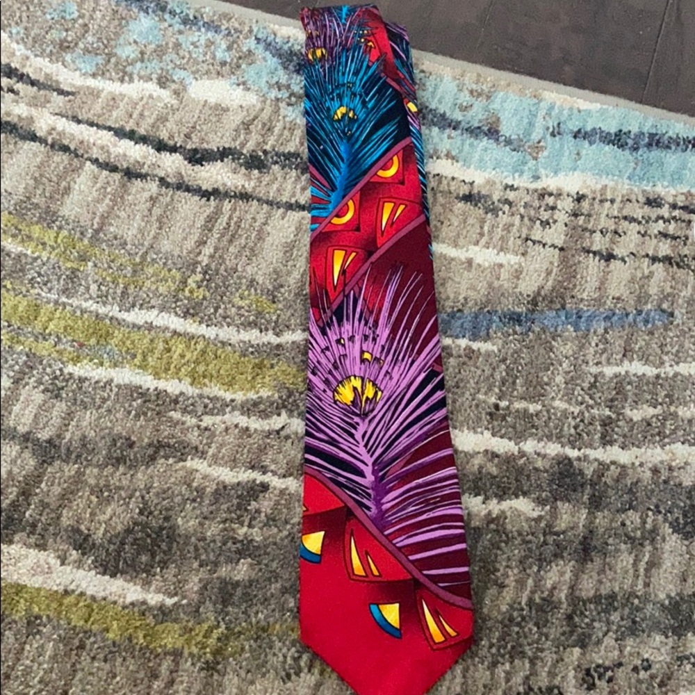 Peacock Tie